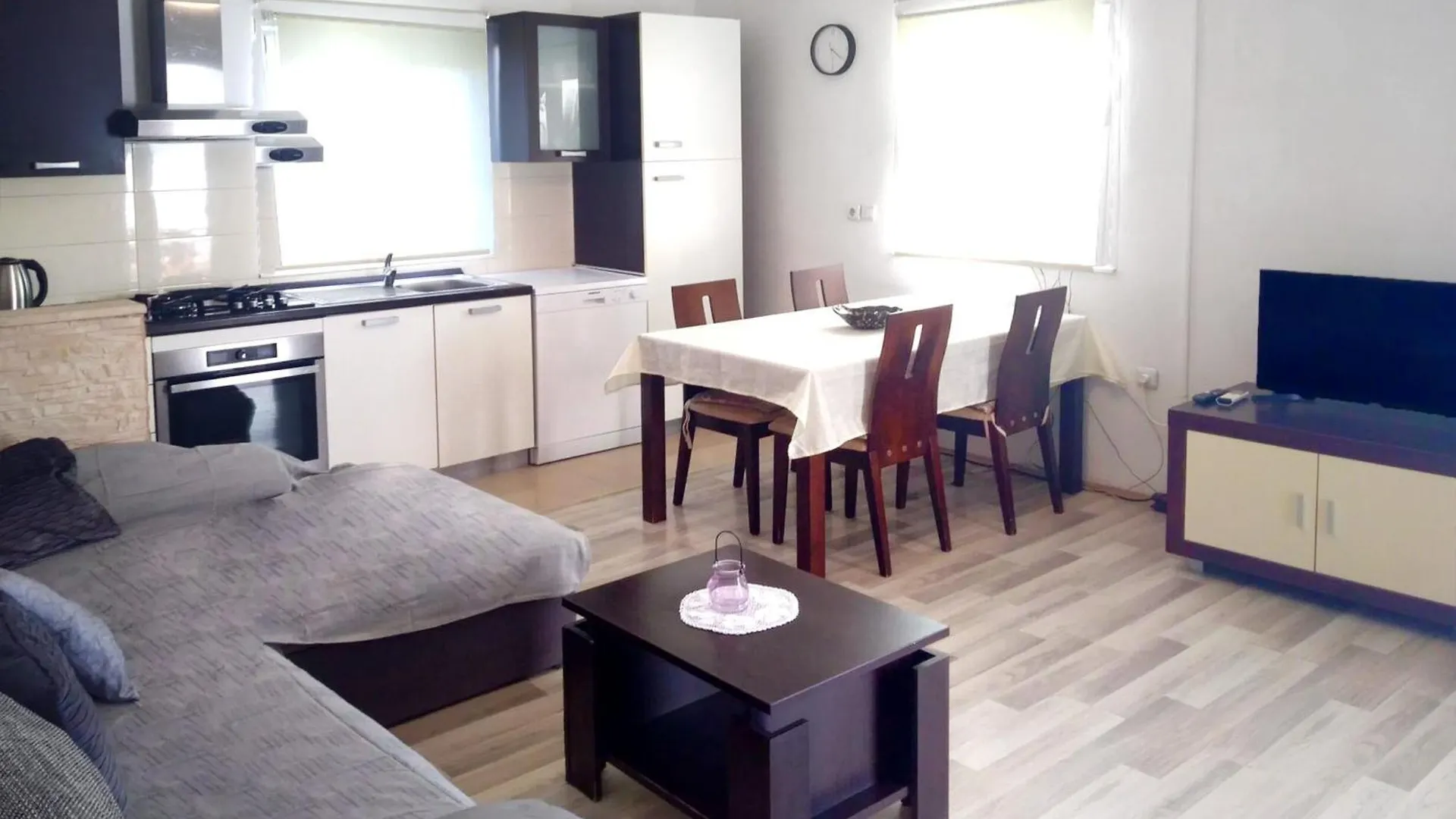 Apartment Diana Povljana Croatia